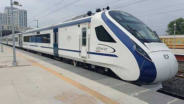 Indian Railways: ప్రధాని మోడీ కల అదే.. దేశంలోని ప్రతి మూలకు వందే భారత్ ఎక్స్ప్రెస్లు.