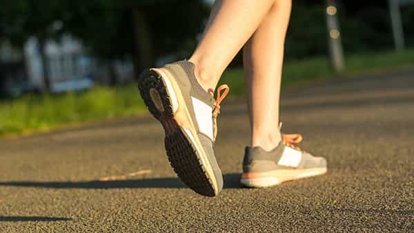 Brisk Walking: రోజుకు ఏడు నిమిషాలు కేటాయించండి చాలు.. సంపూర్ణ ఆరోగ్యం మీ సొంతం.. అసలు విషయం తెలుసుకోండి..