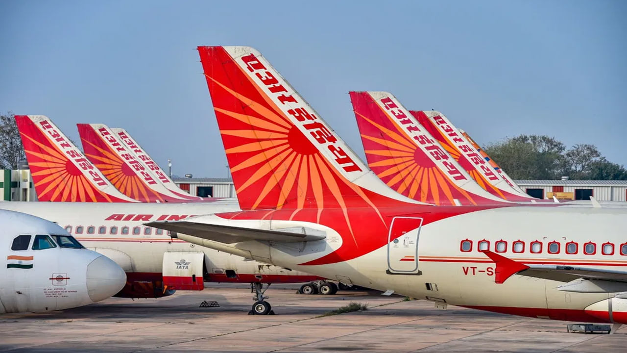 Air India: విమానం టాయిలెట్‌లోంచి పొగలు..! తీరా ఏంటని చూసిన సిబ్బందికి ఊహించని సీన్‌ ఎదురైంది..