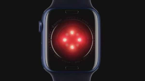 Apple Watch features: యాపిల్ స్మార్ట్ వాచ్లో మరో సరికొత్త ఫీచర్.. రక్తం లేకుండానే షుగర్ పరీక్ష..
