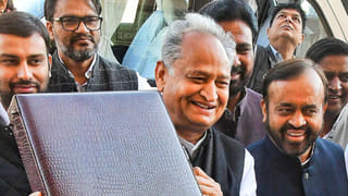 Free Electricity: ఎన్నికలు సమీపిస్తున్న వేళ రాష్ట్ర ప్రజలకు పండగేపండగా! ఇకపై ప్రతి నెలా ఉచిత కరెంట్‌..