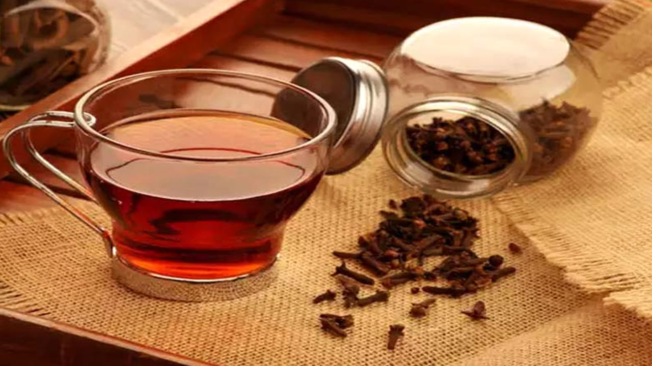 Clove Tea:  సీజనల్ వ్యాధులకు చెక్ పెట్టాలనుకుంటే లవంగం టీ తాగాల్సిందే.. మరి దీనిని ఎలా చేసుకోవాలంటే..