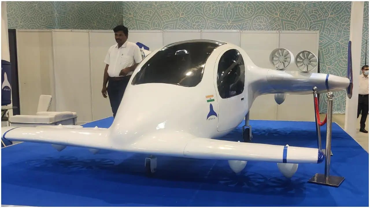 Flying taxi: గాలిలో ఎగిరే ట్యాక్సీ వచ్చేసింది! ఒక్క క్లిక్‌తో మీ ఇంటిపైనే వాలిపోతుంది.. చార్జీ ఎంతో తెలుసా?