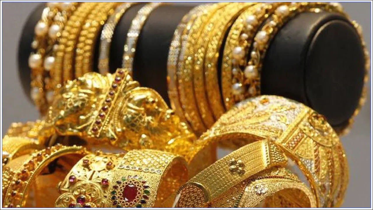 Hallmark jewellery: పసిడి ప్రియులకు ముఖ్య గమనిక..త్వరలో గోల్డ్‌ హాల్‌మార్కింగ్‌ నియమాల్లో మార్పులు.. ప్రభుత్వ రూల్స్‌ ఇలా..