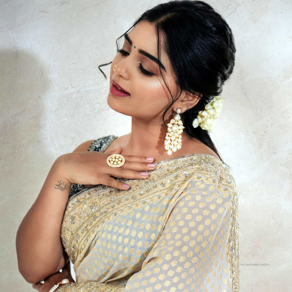 అడుగుపెట్టనేలేదు అప్పుడే ఆగమాగం చేస్తోన్న కేరళ కుట్టి.. టాలీవుడ్లోకి మరో అందాల ముద్దుగుమ్మ..