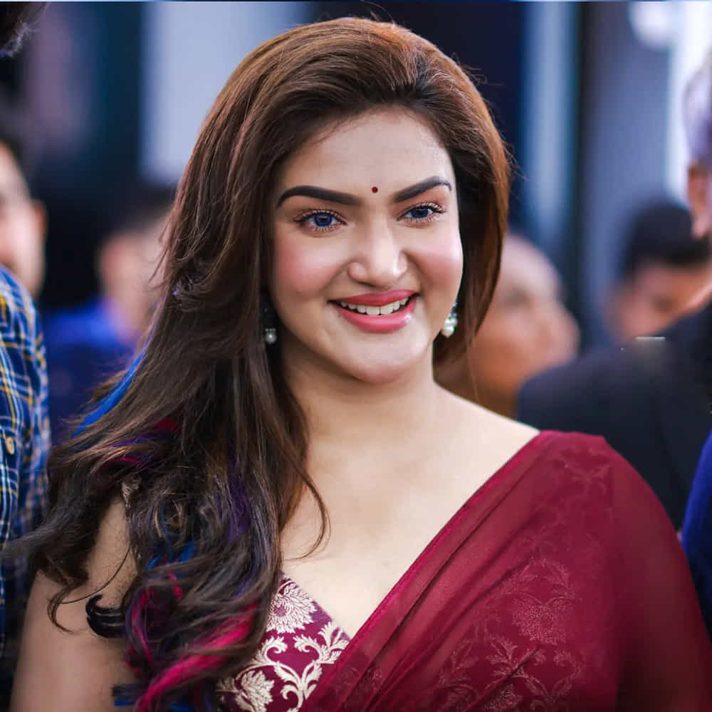 కోమలమైన వర్చస్సు... తళుకుబెళుకులతో మాలీవుడ్‌లో యూత్ హార్ట్స్ దోచేస్తోంది హనీ రోజ్ వర్గీస్. తమిళ్, తెలుగు సినిమాల్లో కూడా తన మార్క్ చూపించింది. ఈ వర్షం సాక్షిగా, ఆలయం వంటి తెలుగు సినిమాల్లో నటనతోపాటూ చక్కటి అభినయాన్ని చూపించిందీ శాండల్ బ్యూటీ.
