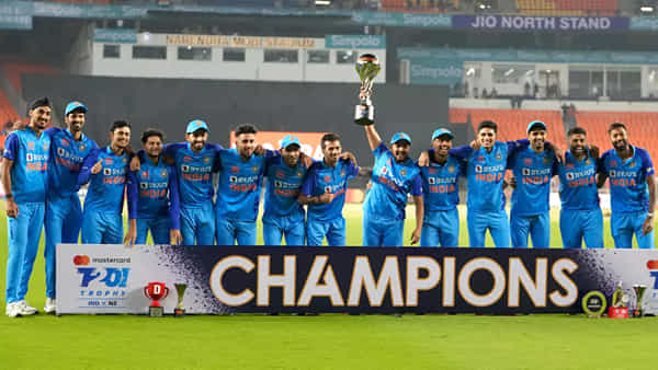 IND vs NZ 3rd T20I: మూడో మ్యాచ్లో కివీస్కు చుక్కలు చూపించిన టీమిండియా.. భారత్ ఖాతాలో మరో సిరీస్..