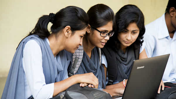 JEE Results: జేఈఈ మెయిన్ పరీక్షా ఫలితాలు వచ్చేశాయ్.. ఎలా చెక్ చేసుకోవాలంటే.