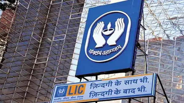 LIC - Adani: అదానీ షేర్ల పతనం ప్రభావం.. 50 రోజుల్లో రూ.50 వేల కోట్లు కోల్పోయిన ఎల్ఐసీ