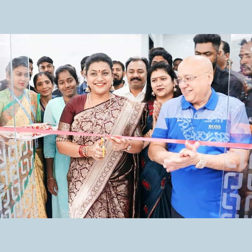 నేను నటిగా చెన్నైలో ఉన్నప్పుడు LalithaJewellers లోనే నగలు కొనేవాళ్ళం, ఈరొజు చిత్తూరు లో బ్రాంచ్ స్థాపించడం చాలా సంతోషం