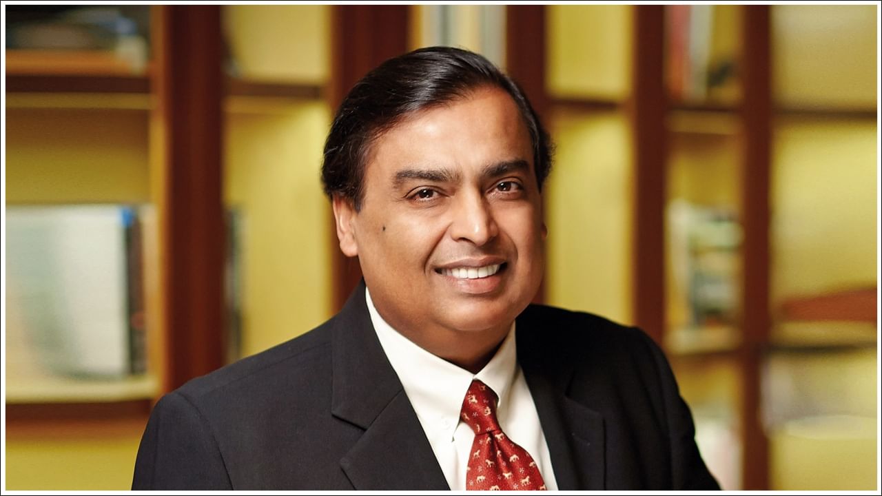 Mukesh Ambani: ముఖేష్ అంబానీ కూడా టాప్ 10 సంపన్నుల జాబితా నుంచి తొలగనున్నారా..?