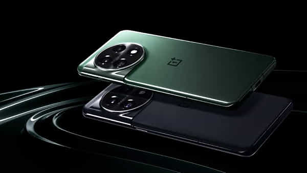 OnePlus 11 5G: వన్ప్లస్ నుంచి అద్దిరిపోయే ఫీచర్లతో రాబోతున్న కొత్త స్మార్ట్ఫోన్.. ప్రీ బుకింగ్, ధర వివరాలివే..