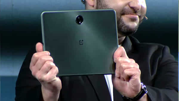 OnePlus Pad: మొట్టమొదటి ట్యాబ్ను లాంచ్ చేసిన వన్ప్లస్.. ఊహించనన్ని అద్భుతమైన ఫీచర్లు.. ధర ఎంతంటే..?