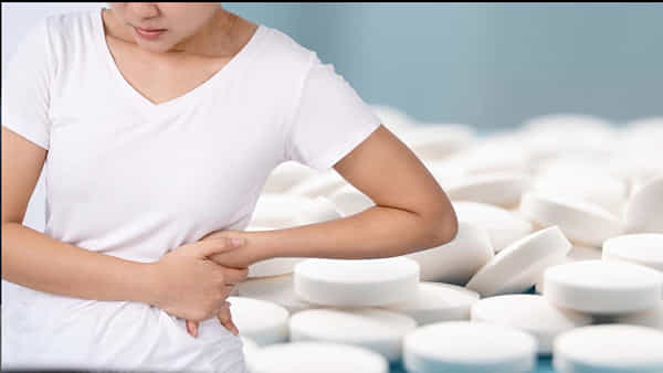 Paracetamol: జ్వరం, జలుబు వంటి సమస్యలకు ప్రతిసారీ పారాసిటమాల్ వేసుకుంటున్నారా..? ఎంత ప్రమాదమో తెలుసా..