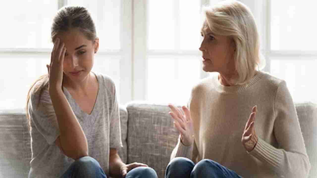 Parenting Tips: ఎదిగే పిల్లలతో ఆ విషయాలు చర్చిస్తున్నారా.... మోహమాటం వదిలేసి మనస్పూర్తిగా మాట్లాడండి..