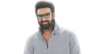 Megastar Chiranjeevi: భోళా శంకర్ సెట్‏లో డైరెక్టర్ రాఘవేంద్రరావు సందడి.. చిరును అభినందించిన దర్శకేంద్రుడు..