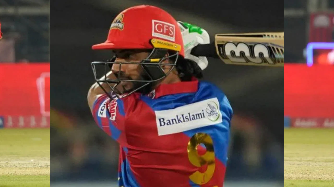 దీంతో డిఫెండింగ్‌ ఛాంపియన్‌ లాహోర్‌ ఇన్నింగ్స్‌ మొత్తం 17.3 ఓవర్లలో 118 పరుగులకు ఆలౌటైంది. 3.2 ఓవర్లలో 4 వికెట్లు పడగొట్టిన యువ పేసర్ అకిఫ్ జావేద్ కీలక పాత్ర పోషించాడు.