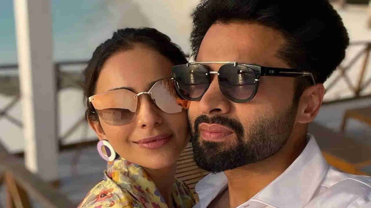 Rakul Preet Singh: ఏంటీ.. రకుల్‌ ప్రీత్‌ సింగ్‌కు పెళ్లైపోయిందా..? అవును.. గతేడాదే నా పెళ్లి జరిగింది.. నటి క్లారిటీ ఇదే