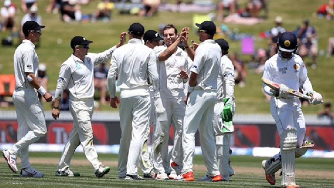 న్యూజిలాండ్‌తో రెండు టెస్ట్ మ్యాచ్‌లు జరగనుండగా.. ఈ సిరీస్‌ను లంకేయులు వైట్‌వాష్ చేస్తే.. సరాసరి లంక జట్టు డబ్ల్యూటీసీ ఫైనల్‌లో టీమిండియాతో తలబడతుంది. 