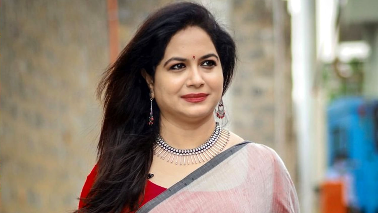 Singer Sunitha: ఆ సంఘటన తర్వాత కన్నీళ్లు రావడం ఆగిపోయాయి .. ఎమోషనల్ అయిన సునీత