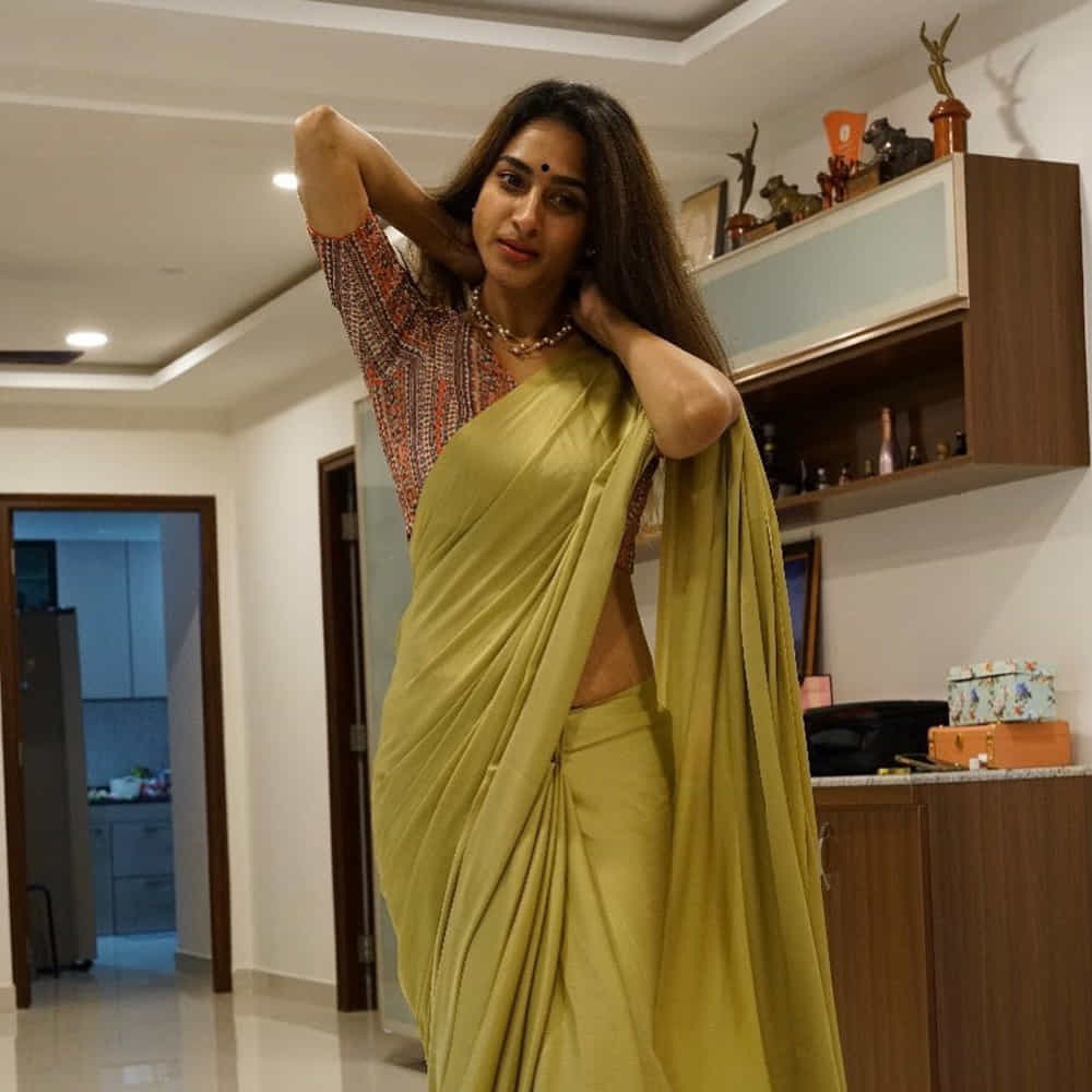 టాలీవుడ్ క్యారెక్టర్ ఆర్టిస్టుల్లో కెల్లా సురేఖా వాణి క్రేజ్ వేరు. అందానికి తోడు తనదైన నటనతో ఆడియన్స్ ఫాలోయింగ్ పెంచుకుంది సురేఖా. తల్లి, అక్క, వదిన పాత్రల్లో నటించి ఎన్నో సినిమాల విజయాల్లో భాగమైన ఈ నటి..