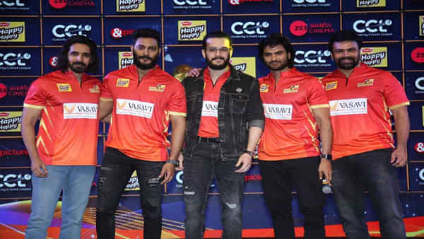కొడితే కొట్టాలిరా.. సిక్స్ కొట్టాలి.. సినిమా తారల క్రికెట్ లీగ్కు ముహూర్తం ఫిక్స్.. మొదటి మ్యాచ్ ఎప్పుడంటే?