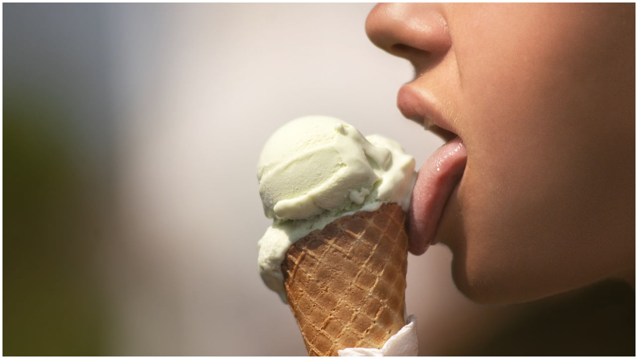 Wrinkled Tongue: శరీరంలో ఈ విటమిన్స్ లోపిస్తే మీ నాలుక చెప్పేస్తుంది...!! మీకూ ఈ సమస్య ఉందేమో చెక్ చేసుకోండి..