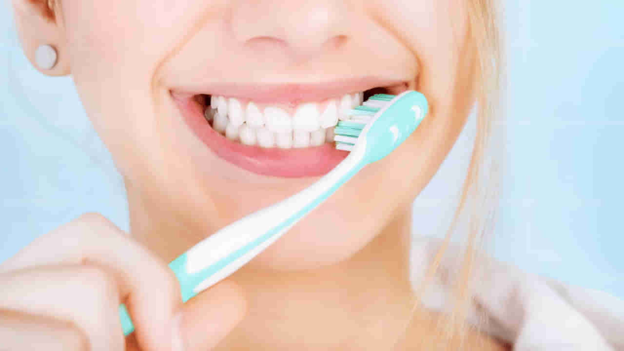 Best Toothbrush: మీరు వాడుతున్న టూత్ బ్రష్‌ సరైనదా..కాదా.. ఎలా గుర్తించాలంటే..