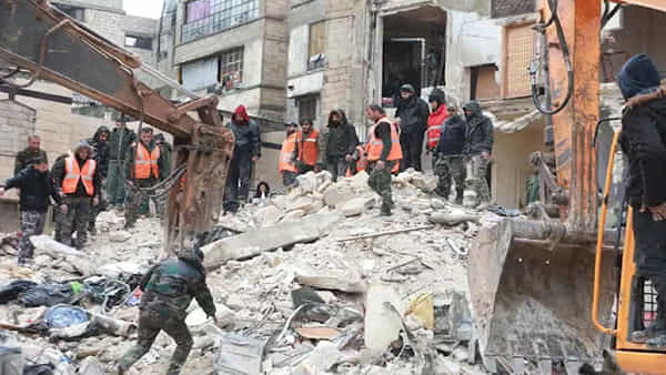 Turkey Earthquake: టర్కీలో మరోసారి పెను భూకంపం..7.5 తీవ్రతతో రెండోసారి విధ్వంసం.. ఆ భయనక దృశ్యాలు ఇదిగో..