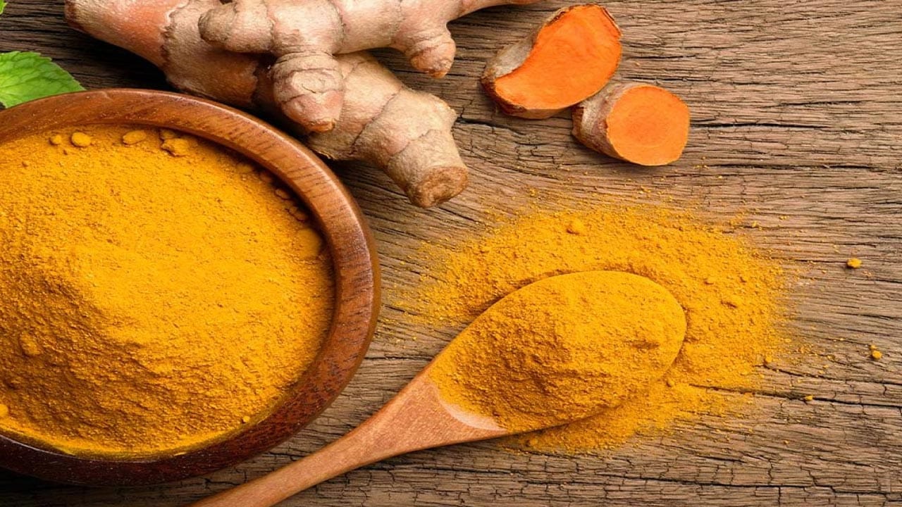 పసుపుతో ఎన్నో ఆరోగ్య ప్రయోజనాలు.. ఇలా చేస్తే లెక్కలేనన్ని బెనెఫిట్స్ మీ