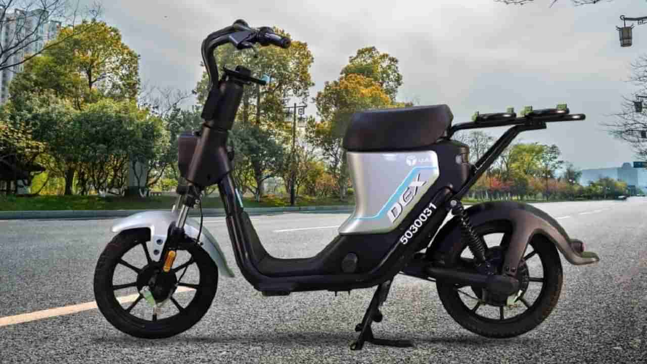 Yulu EV Bikes: మార్కెట్‌లో మరో రెండు ఎలక్ట్రిక్ స్కూటర్స్.. అదిరిపోయే ఫీచర్స్‌తో పాటు బజాజ్ నమ్మకం..