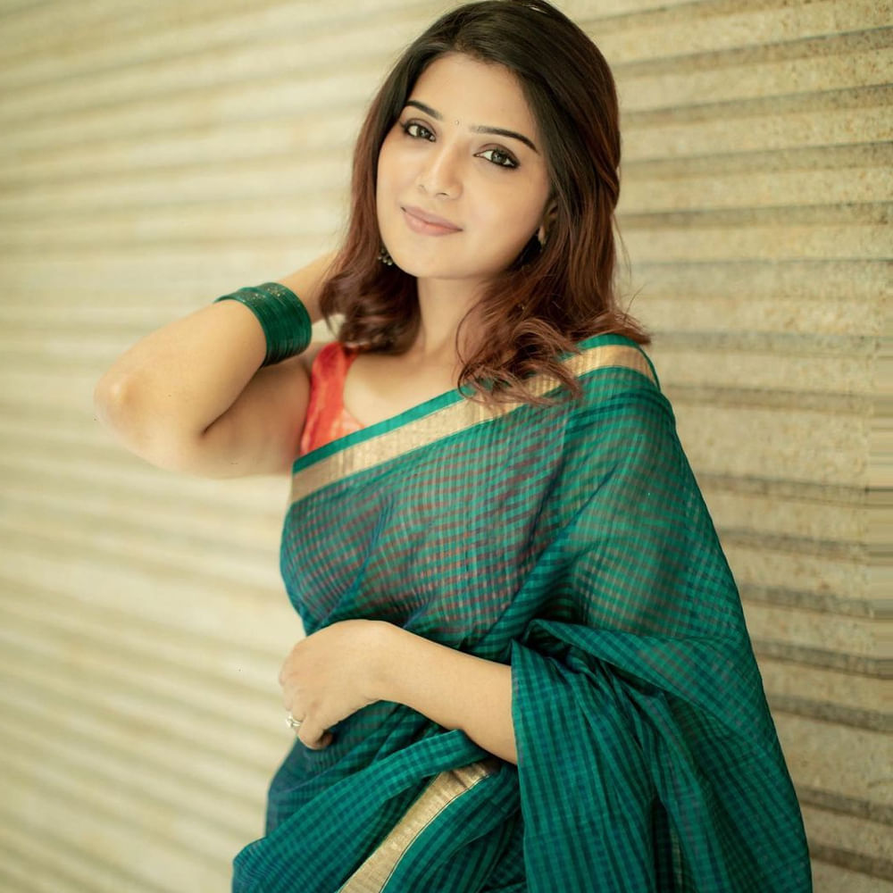  క్రైమ్, థ్రిల్లర్ నేపథ్యంలో రూపొందించిన ఈ సినిమా ఈనెల 17న రిలీజ్ కానుంది. ఈ క్రమంలోనే ఈ సినిమా ప్రచార కార్యక్రమాలు వేగంగా జరుగుతున్నాయి. ఇటీవల ఓ ఇంటర్య్వూలో పాల్గొన్న ఆత్మీక తన ప్రేమ.. బ్రేకప్ స్టోరీని బయటపెట్టింది. 