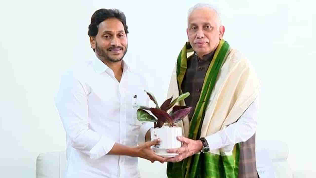 CM YS Jagan: గవర్నర్ జస్టిస్ అబ్దుల్ నజీర్‌తో సీఎం జగన్ మర్యాదపూర్వక భేటీ.. వివిధ అంశాలపై  గంట 15 నిమిషాల పాటు చర్చ