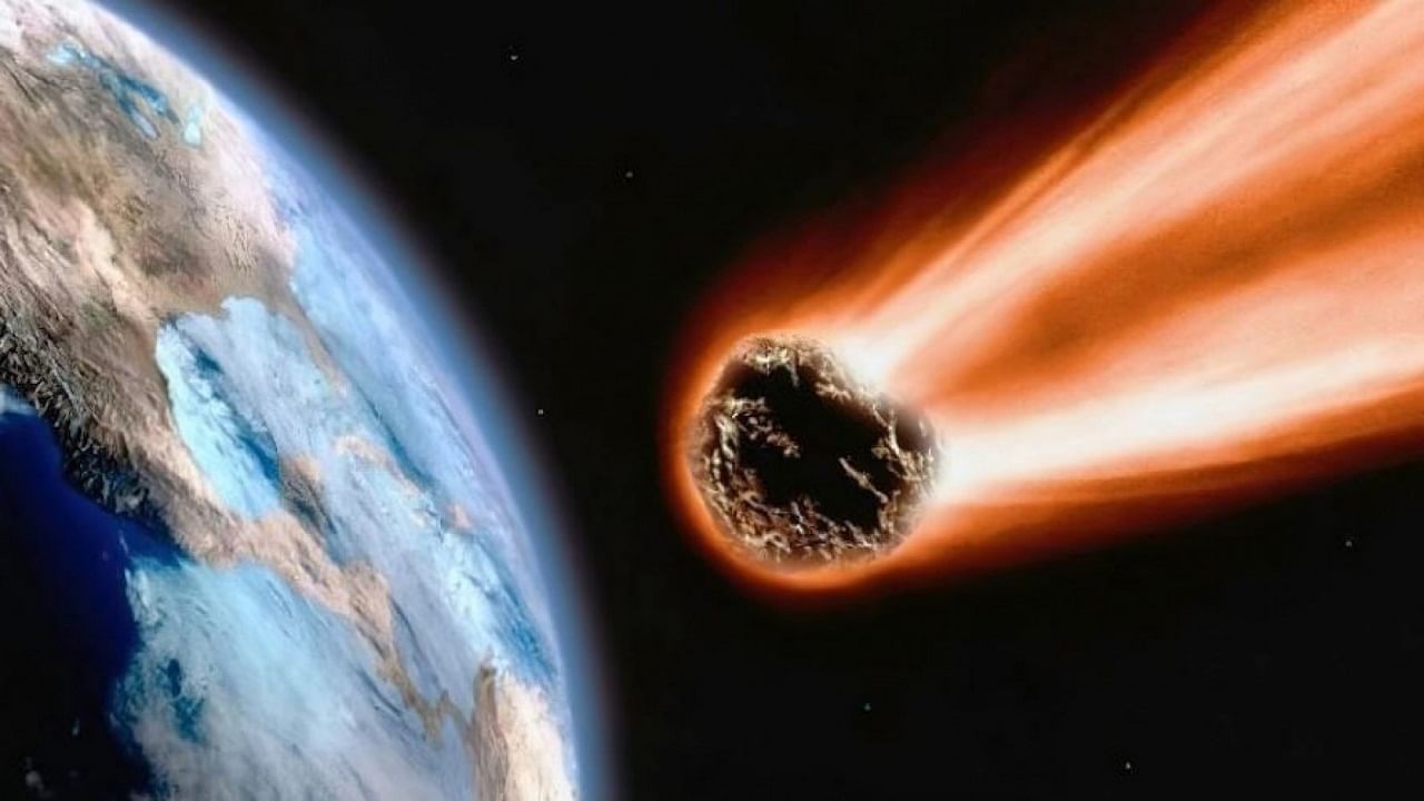 Asteroid : భూమి అతి దగ్గరగా భారీ గ్రహ శకలం.. అదే జరిగితే వినాశనమే!