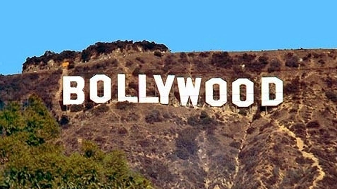 Bollywood: అప్పుడే దివాళీని టార్గెట్ చేసిన బాలీవుడ్ స్టార్స్..