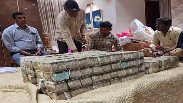 Bribe: ఎన్నికల వేళ బీజేపీకి కొత్త టెన్షన్.. ముడుపులతో అడ్డంగా బుక్కైన ఎమ్మెల్యే పుత్రరత్నం.. ఆపై
