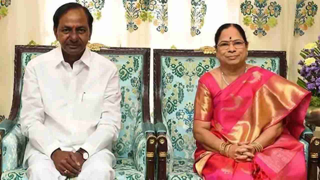 సీఎం కేసీఆర్‌ దంపతులకు అస్వస్థత.. ఆస్పత్రికి తరలించిన కుటుంబ సభ్యులు.. అసలేం జరిగింది!