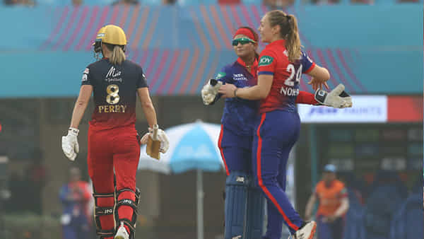 RCB vs DC: తేలిపోయిన బెంగళూర్.. 60 పరుగుల తేడాతో ఢిల్లీ ఘన విజయం.. లీగ్లో అత్యధిక స్కోర్ నమోదు..