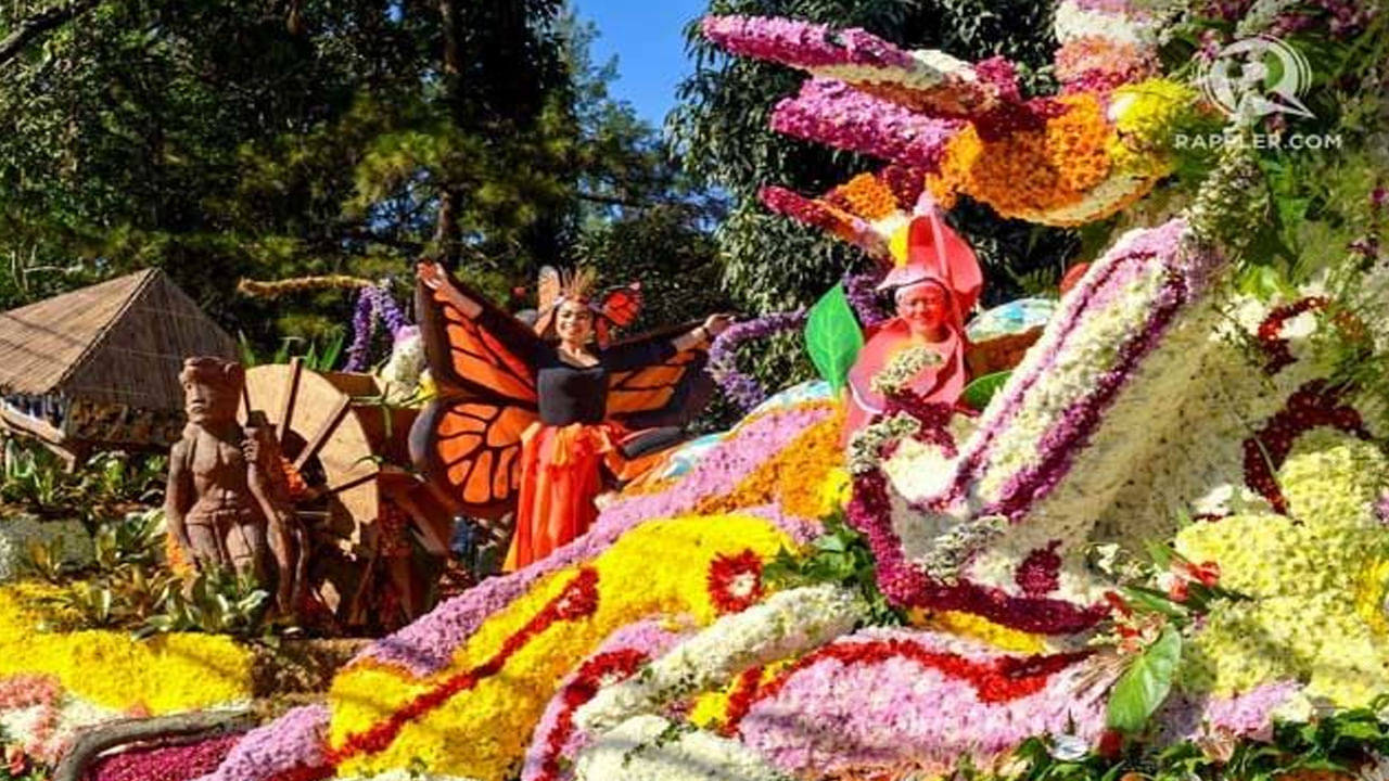 ఇప్పుడు ఆంక్షలేవి లేకపోవడంతో ప్రజలు భారీగా తరలివస్తున్నారు. రెగ్యులర్‌గా రిహార్సాల్స్‌ జరుగుతుంటాయి.  