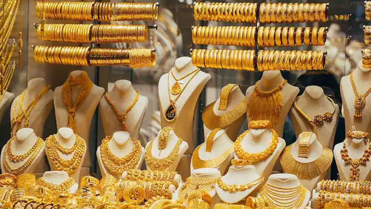 Gold Price Today: మహిళలకు షాకింగ్ న్యూస్.. భారీగా పెరిగిన బంగారం, వెండి ధరలు..