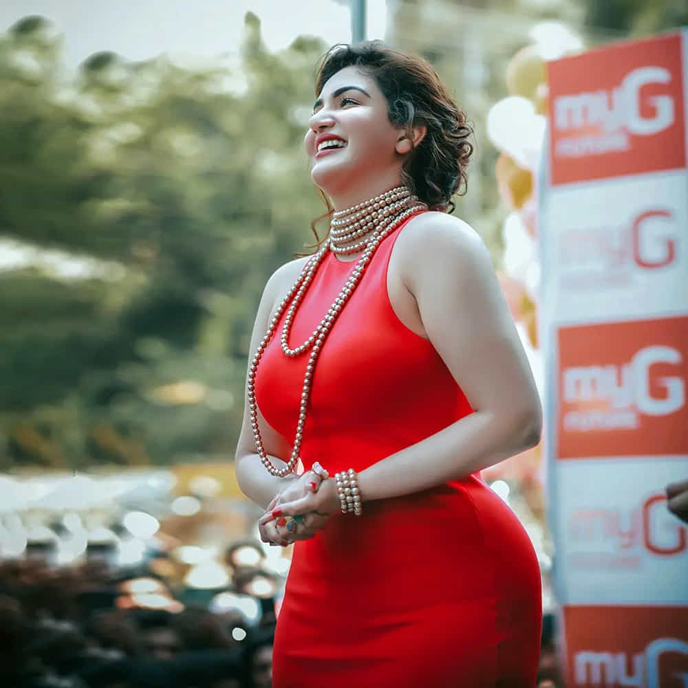 వీరసింహారెడ్డి మూవీతో తెలుగులో ఎంట్రీ ఇచ్చిన మలయాళీ ముద్దుగుమ్మ 'హనీ రోజ్'. ఒక్క సినిమాతోనే తన అందం, అభినయంతో అందరి చూపు తనవైపు తిప్పుకుంది ఓ ముద్దుగుమ్మ.అందం సైతం అసూయ పడేట్టుగా ఉన్న ఆ ముద్దుగుమ్మ వావ్ ఫొటోస్