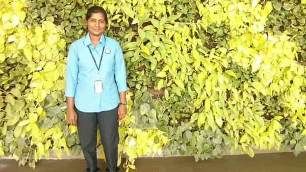Success story: గుంటూరు టు సౌదీ వయా హైదరాబాద్.. మన ఆడపడుచు జర్నీ ఇది.. సౌదీ అరేబియాలో తొలి మెట్రో పైలెట్గా రికార్డు..