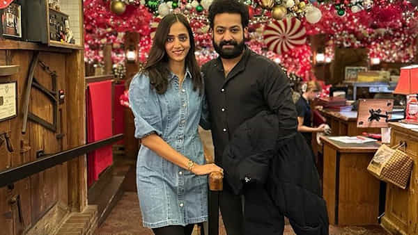 Jr.NTR: సతీమణి బర్త్ డే.. ప్రణతికి స్పెషల్ సర్ప్రైజ్ ఇచ్చిన యంగ్ టైగర్ ఎన్టీఆర్..