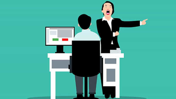 Layoffs: మళ్లీ మొదలైన ఉద్యోగుల తొలగింపు.. రెండోసారి ఎంప్లాయిస్ని తొలగించేందుకు సిద్ధమైన టెక్ దిగ్గజం.
