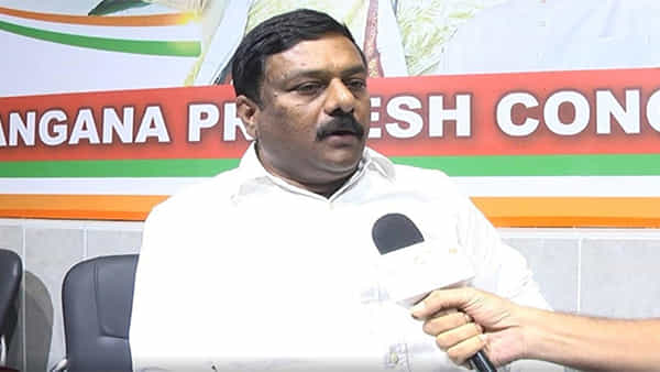 Telangana: తెలంగాణ కాంగ్రెస్లో మరో ముసలం.. పాదయాత్ర ఎందుకు ఆపేశారంటూ ఇంఛార్జి ఠాక్రేకు మహేశ్వర్ రెడ్డి లేఖ