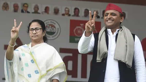 National Politics: కాంగ్రెస్తో జతకట్టే ప్రసక్తే లేదు.. మమత, అఖిలేశ్ సంచలన వ్యాఖ్యలు..