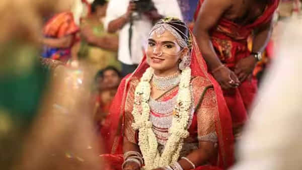 మంత్రి కుమార్తె పెళ్లి ఖర్చు చూస్తే కళ్లు తేలేస్తారు.. చీర రూ.17 కోట్లు, నగలు రూ.90 కోట్లు, మేకప్ ఏకంగా రూ.30 లక్షలు..