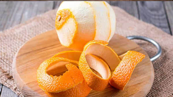 Orange Peel: ఆరెంజ్ తొక్కలు పడేస్తున్నారా? ఎన్ని లాభాలో..