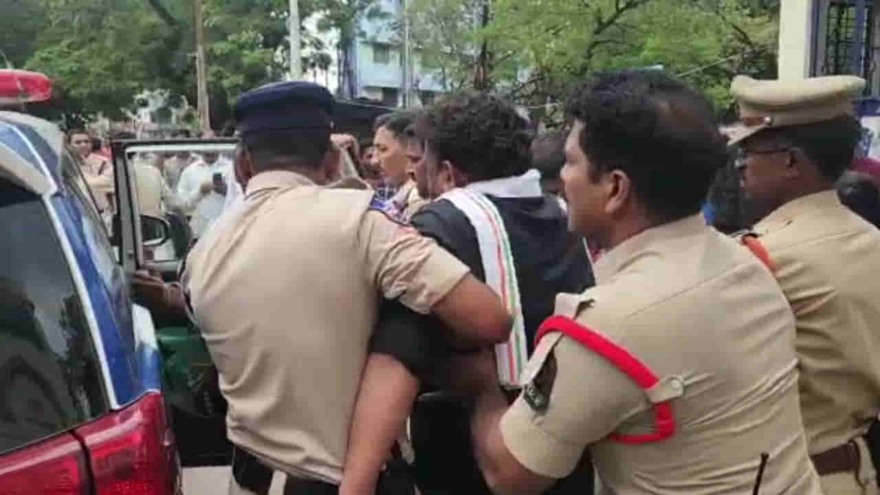 Telangana: అట్టుడుకిన ఉస్మానియా యూనివర్సిటీ.. విద్యార్థి జేఏసీ నేతల అరెస్టులతో తీవ్ర ఉద్రిక్తత..