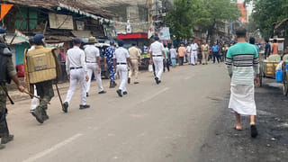 Karnataka Elections 2023: సీఎం కారును ఆపేసి తనిఖీ చేసిన పోలీసులు.. కర్నాటకలో అమల్లోకి ఎన్నికల కోడ్‌..